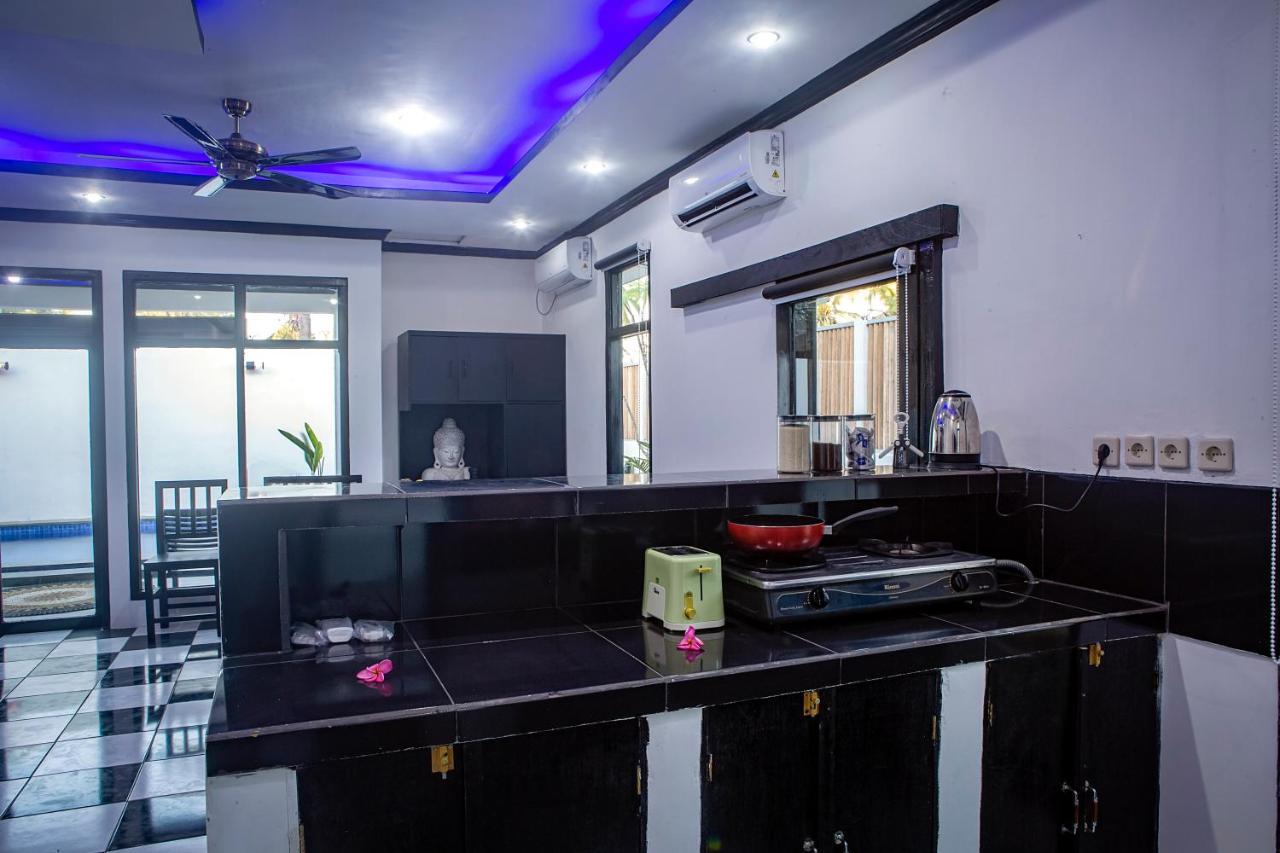 Sanctum Dive Villa With Private Pool Gili Trawangan Exterior photo